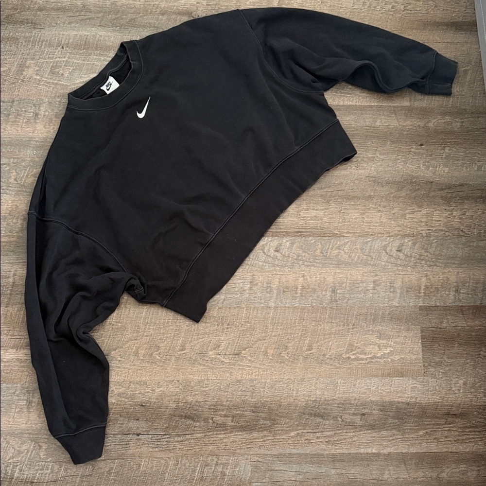 Nike Women’s Cropped Crewneck